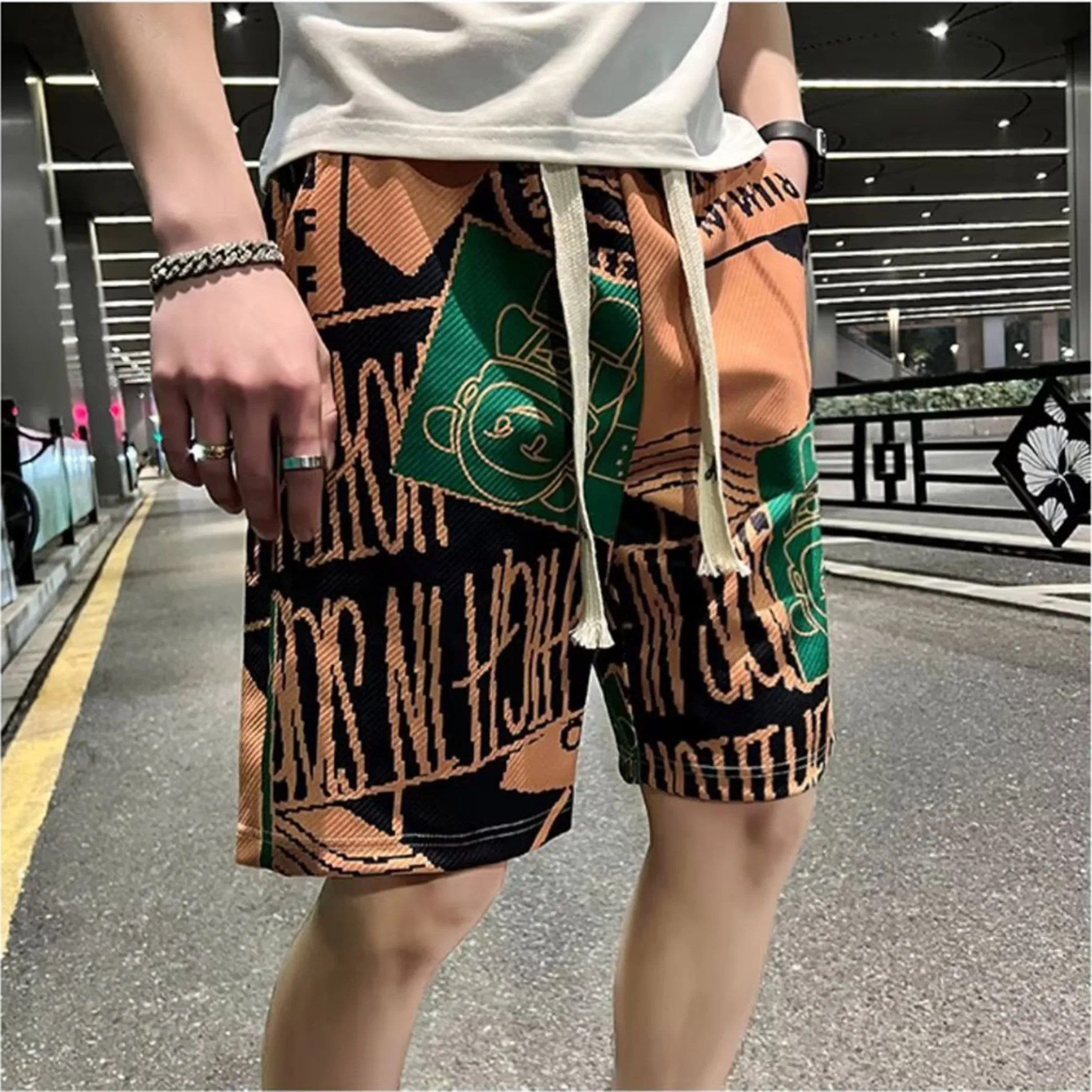 Beige printed quick-dry beach shorts for men