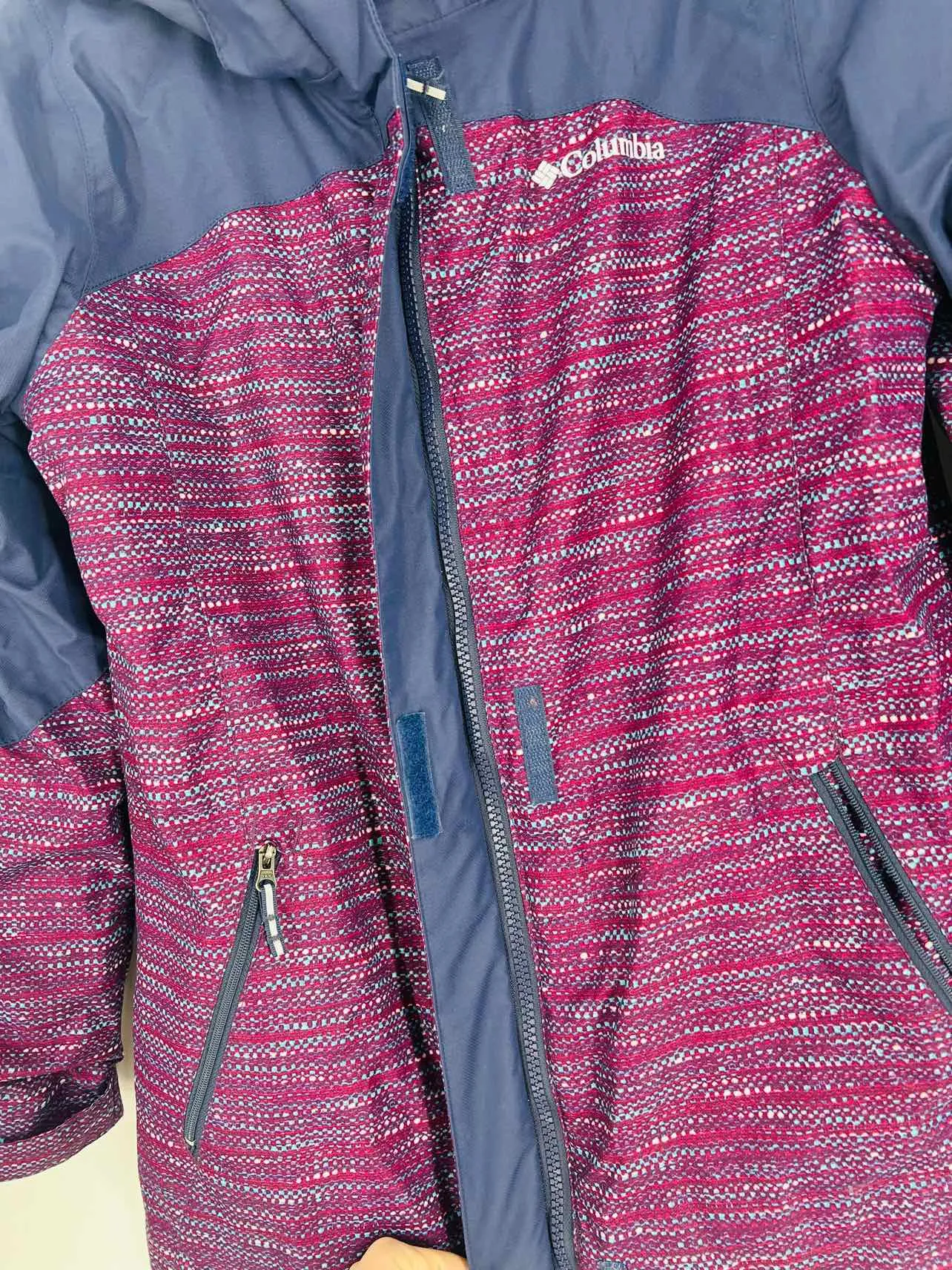 Columbia Size L Navy/Purple Variegated Paneled Jackets Jacket