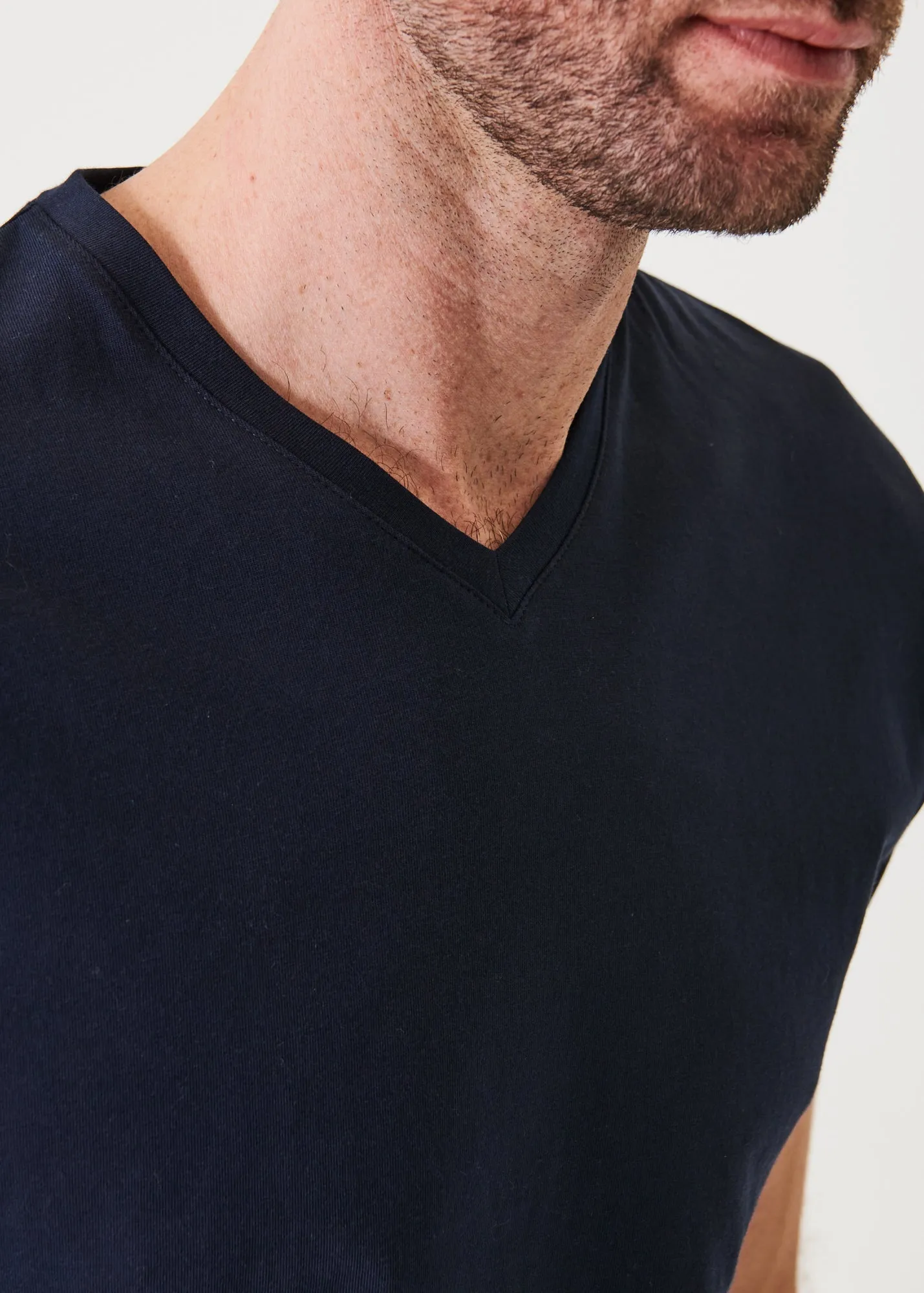 PIMA COTTON STRETCH V-NECK T-SHIRT