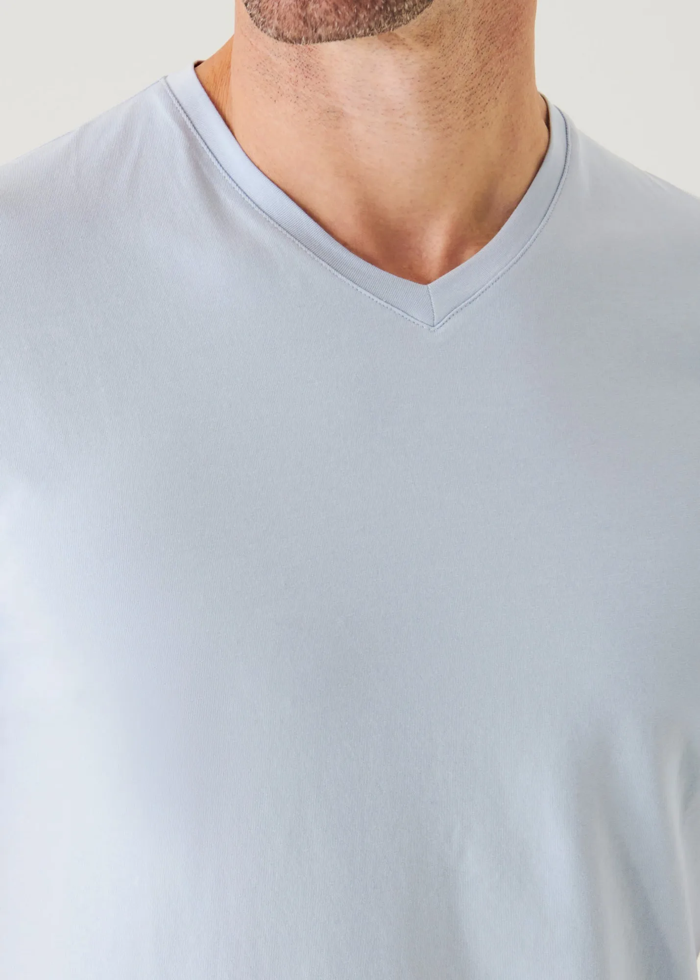 PIMA COTTON STRETCH V-NECK T-SHIRT