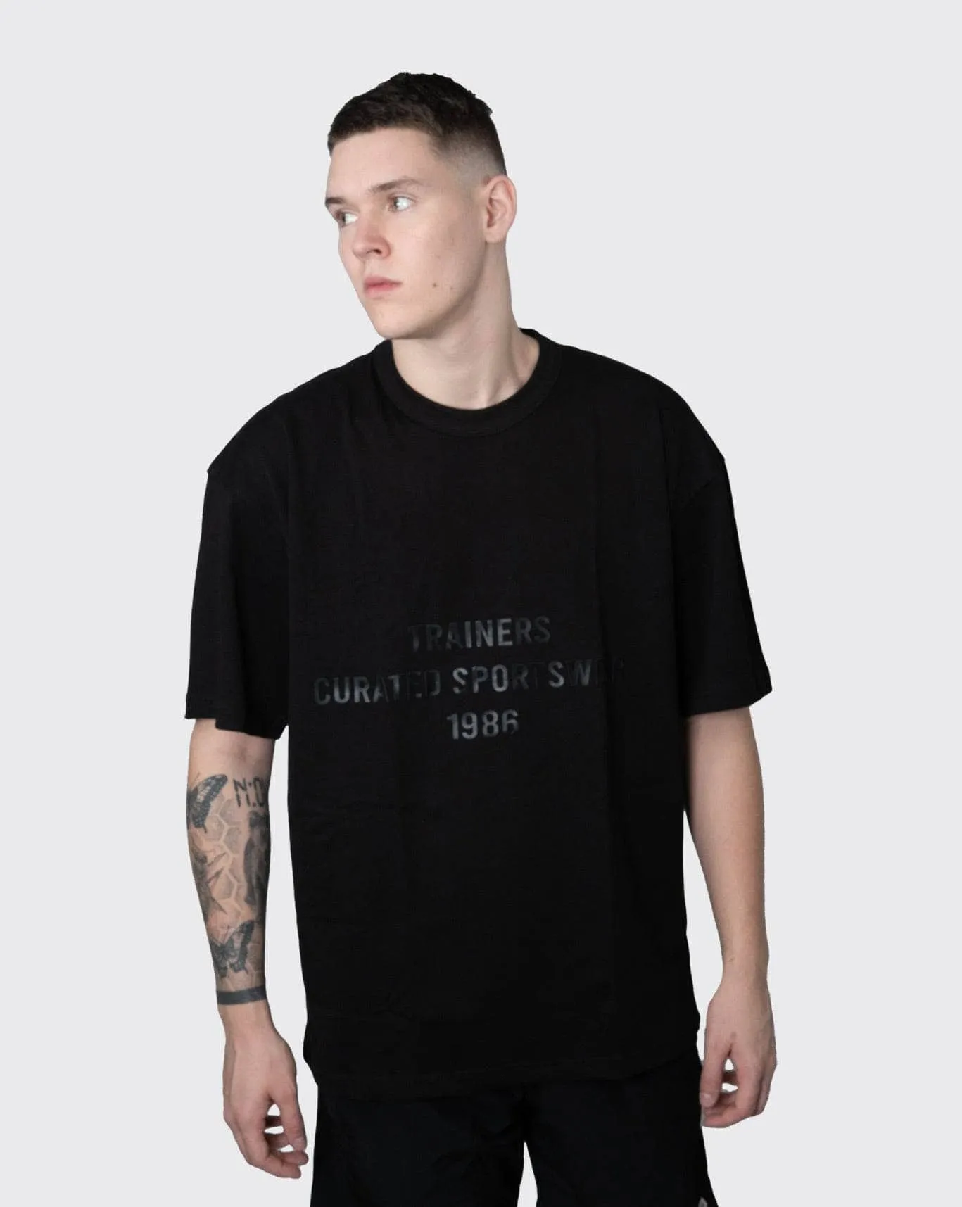 trainers oversized curated sportswear tee